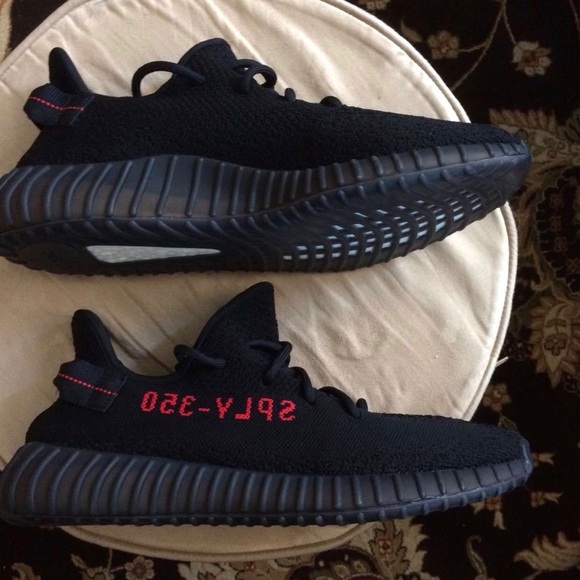 Yeezy Other - *Authentic* YEEZY V2